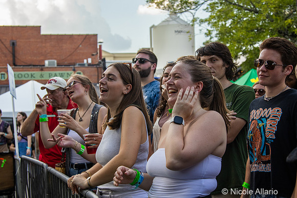 Wim Tapley & The Cannons (by Nicole Allario)