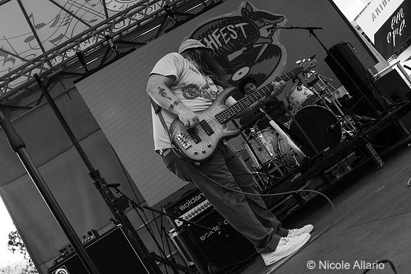 Wim Tapley & The Cannons (by Nicole Allario)