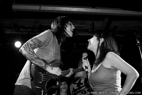 The Coathangers