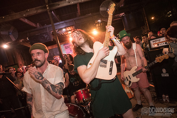 IDLES