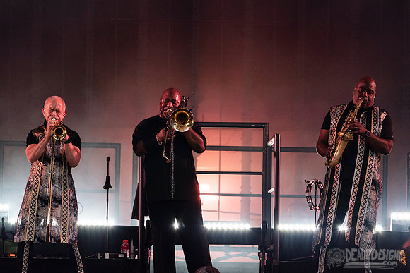 Earth Wind & Fire