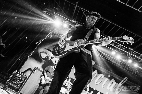 Social Distortion