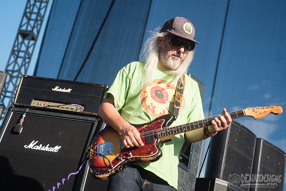 Dinosaur Jr.