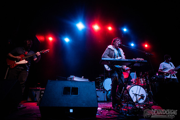 Hunter Morris & Blue Blood