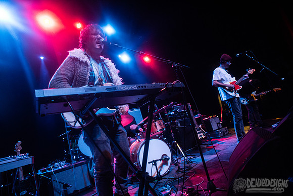 Hunter Morris & Blue Blood