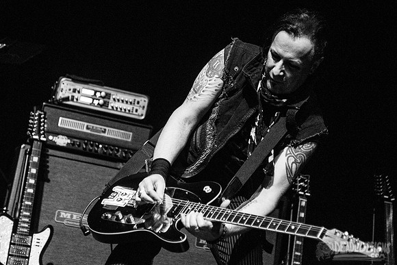 Peter Murphy ft. David J