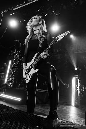 Nita Strauss