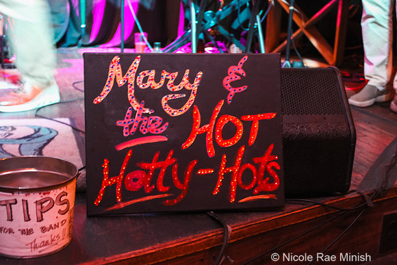 Mary & The Hot Hotty-Hots (by Nicole Rae Minish)