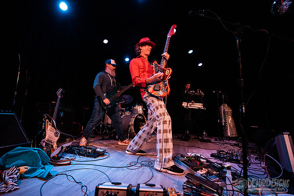 Timi & Wonderland Rangers