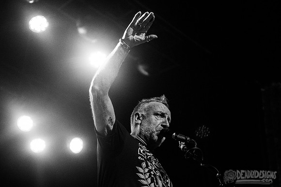 Peter Hook and the Light