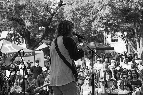 Wim Tapley & The Cannons (by Nicole Allario)