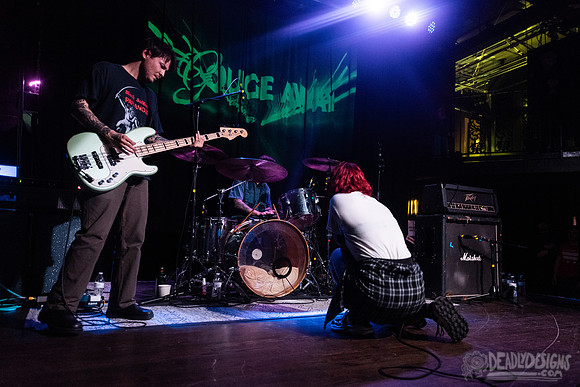 Gouge Away