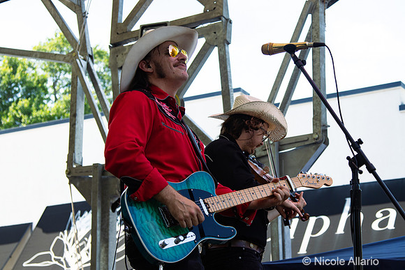 Smokey Jones and the 3 Dollar Pistols (by Nicole Allario)