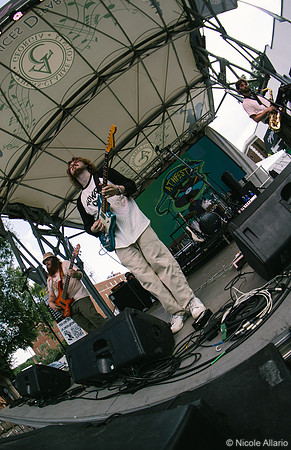 Wim Tapley & The Cannons (by Nicole Allario)