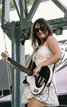 Bea Porges (by Nicole Allario)