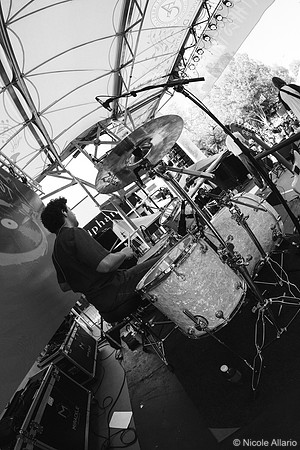 Wim Tapley & The Cannons (by Nicole Allario)
