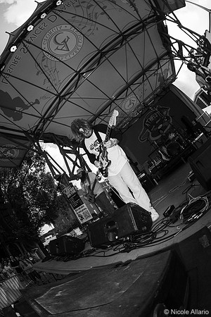 Wim Tapley & The Cannons (by Nicole Allario)