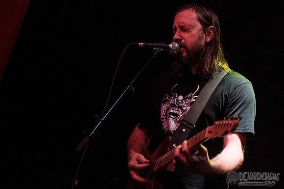 Earthless