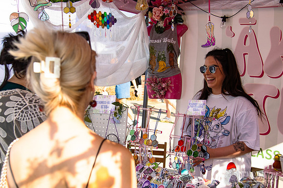 Artist Market (by Nicole Allario)