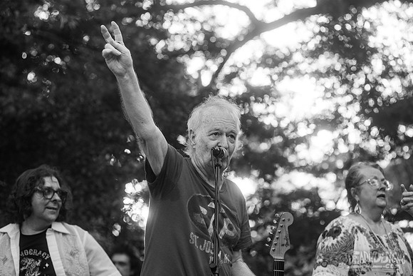 Michael Guthrie's Freedom Riders