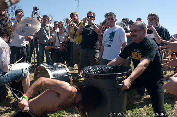 Monotonix
