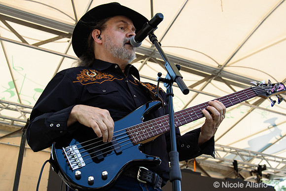 Smokey Jones and the 3 Dollar Pistols (by Nicole Allario)