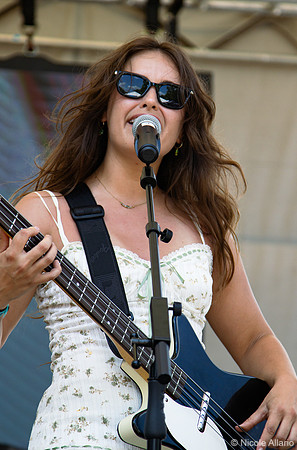 Bea Porges (by Nicole Allario)