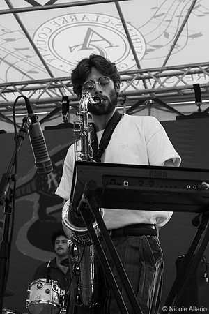 Wim Tapley & The Cannons (by Nicole Allario)
