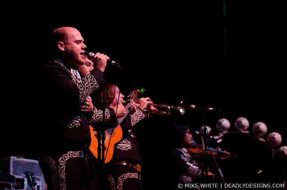 Mariachi El Bronx